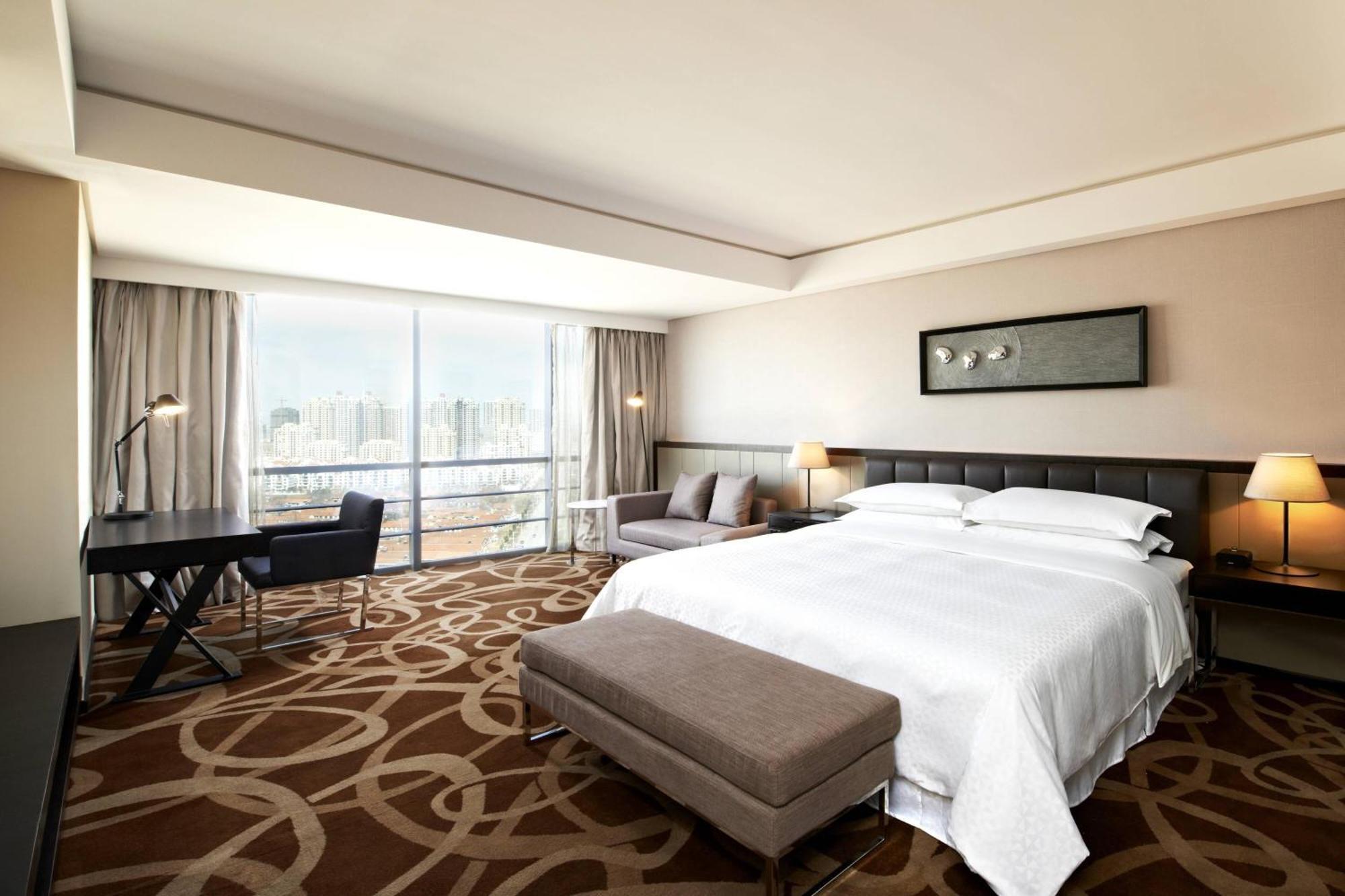 Four Points By Sheraton Qingdao, West Coast Exterior foto